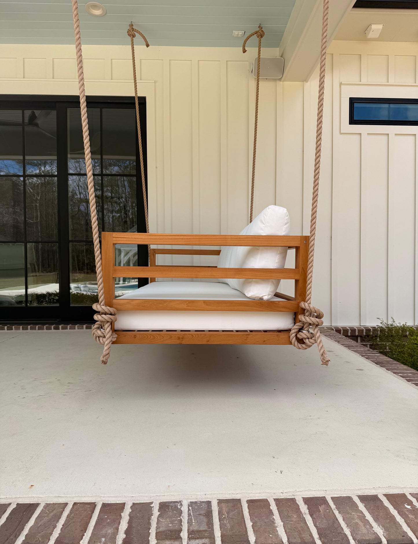 Del Mar Swing Bed | Standard